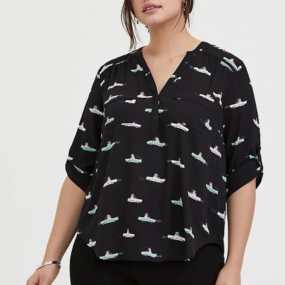 torrid Tops - Torrid Harper Black Freeway Frenchie pullover Top